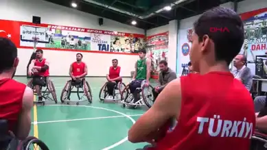 Gazi Kaptan, 23 Yıldır Takımını Yönetiyor
