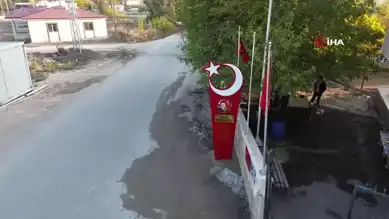 Şehit Annesinin Acısına Silah Arkadaşları Teselli Oldu