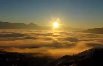 Hakkari Derecik'te Yoğun Sis