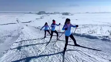Yüksekova'da Kayaklı Koşu Yarışması Hazırlıkları