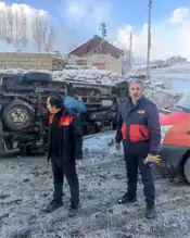 Yüksekova'da Minibüs Kazası: 12 Yaralı