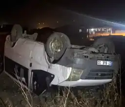 Minibüs Kazasında 7 Yaralı