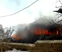 Yüksekova'da Ev Yanarak Kullanılamaz Hale Geldi