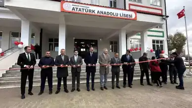 Yüksekova'da Yıkılan Okul Yeniden Hizmete Açıldı