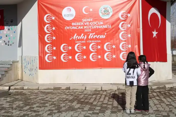Hakkari'de Şehit Çocuklar için Oyuncak Kütüphanesi