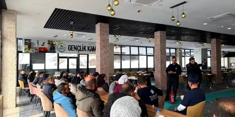 Hakkari'de Yangın Güvenliği Eğitimi Verildi