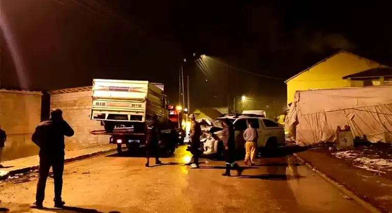 Yüksekova'da Çarpışma: 2 Yaralı