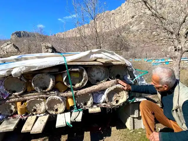 30 Yıllık Arıcı Yunus Es: Hakkari'den En Kaliteli Bal
